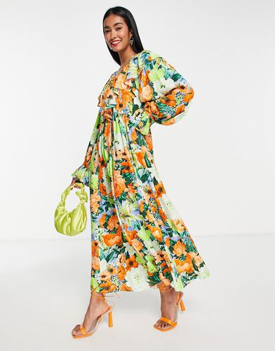 Robe longue oversize à fleurs colorées avec col V et volants - ASOS EDITION - Modalova
