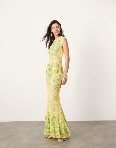 Robe longue brodée en dentelle transparente fleurie à dos ouvert - citron - Asos Edition - Modalova