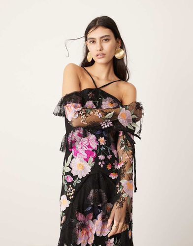 Robe longue volantée à broderies avec épaules nues - Asos Edition - Modalova