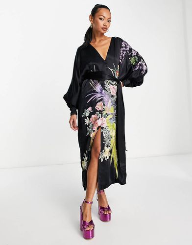 Robe mi-longue tendance à fleurs et phoenix avec col V et lien à nouer - Asos Edition - Modalova