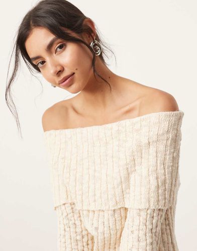 Top d'ensemble en maille à manches longues et encolure bardot rabattue - Crème - Asos Edition - Modalova