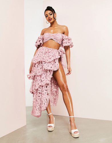 Jupe portefeuille longue de plage d'ensemble à volants avec armatures et fleurs en 3D - Asos Luxe - Modalova