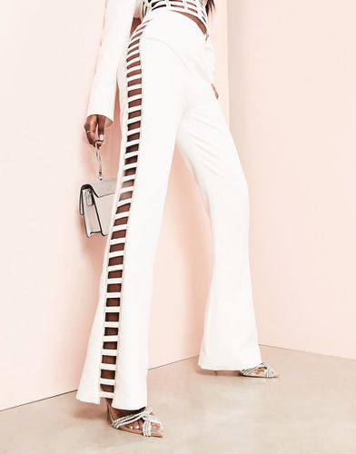 Pantalon de tailleur évasé d'ensemble à découpes et strass - Asos Luxe - Modalova