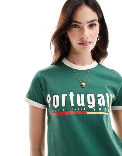 T-shirt court style maillot de foot à imprimé Portugal - foncé - Bershka - Modalova