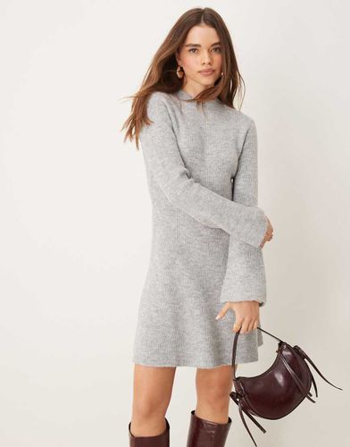 Robe patineuse courte en maille côtelée - chiné - Gina Tricot - Modalova