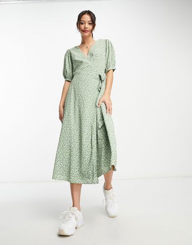 Robe mi-longue portefeuille à manches courtes - Vert fleuri - Glamorous - Modalova