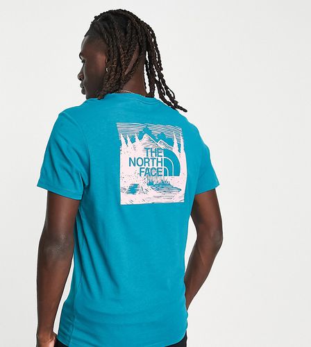 Exclusivité ASOS - - Redbox Celebration - T-shirt imprimé au dos - Bleu sarcelle - The North Face - Modalova