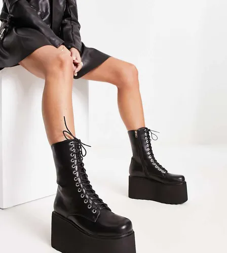 Exclusivité ASOS - Bottines lacées à plateforme - Lamoda - Modalova