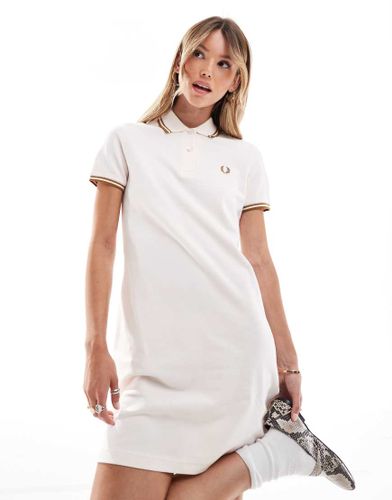 Robe chemise avec col polo à liserés - Pêche - Fred Perry - Modalova