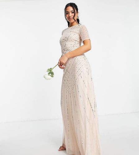 Robe longue de demoiselle d'honneur à manches courtes et ornements - Blush - Frock and Frill Tall - Modalova