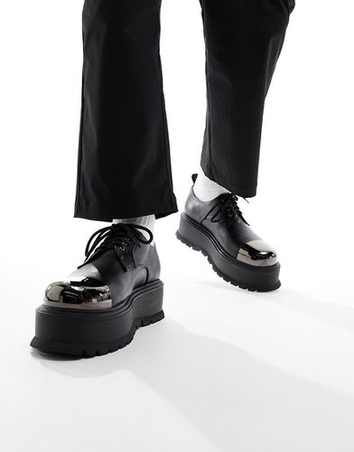 KOI - Chaussures à lacets et semelle plateforme avec bout renforcé en métal - Koi Footwear - Modalova