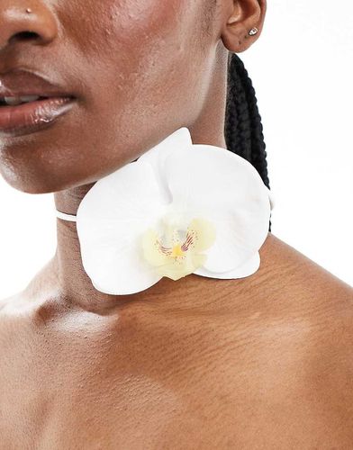 Collier ras de cou à fleur tropicale - Kaiia - Modalova