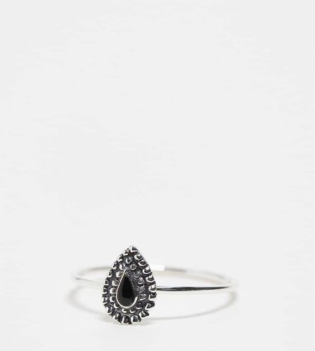 Bague en argent massif à détail goutte d'eau avec onyx noire - Kingsley Ryan - Modalova