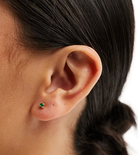 Boucles d'oreilles rondes en plaqué or avec émeraude - Doré - Kingsley Ryan - Modalova