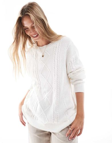 Pull oversize en maille torsadée - Crème - Hollister - Modalova