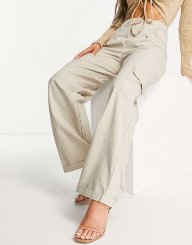 Pantalon cargo ample style utilitaire - Taupe - I Saw It First - Modalova