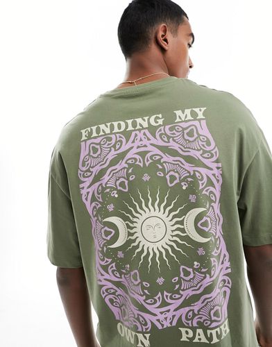 T-shirt oversize avec imprimé Finding Path » au dos - Olive - Jack & Jones - Modalova
