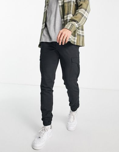 Pantalon cargo noir discount jack and jones