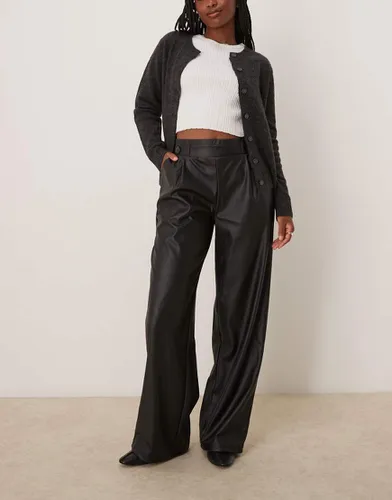 Pantalon large à taille haute imitation cuir - Jdy - Modalova