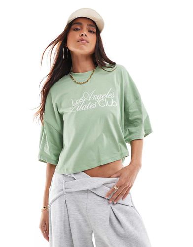 T-shirt crop top à imprimé LA Pilates Club - clair - Only - Modalova