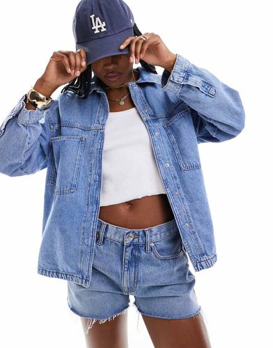 Chemise en jean coupe carrée - clair - Only - Modalova