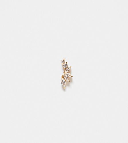 Boucle d'oreille barre incurvée en plaqué or serti de cristaux - Orelia - Modalova