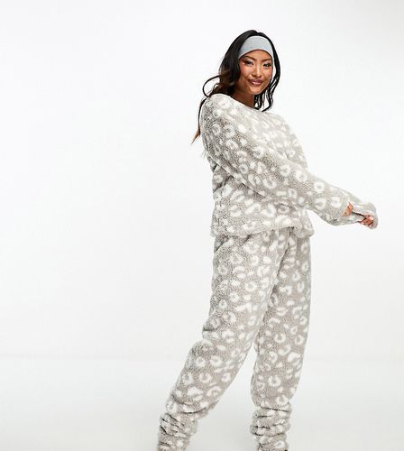 Ensemble de pyjama confort deux pièces en sherpa à imprimé animal - Loungeable Petite - Modalova