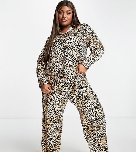 Plus - Ensemble de pyjama long à imprimé léopard - Loungeable - Modalova