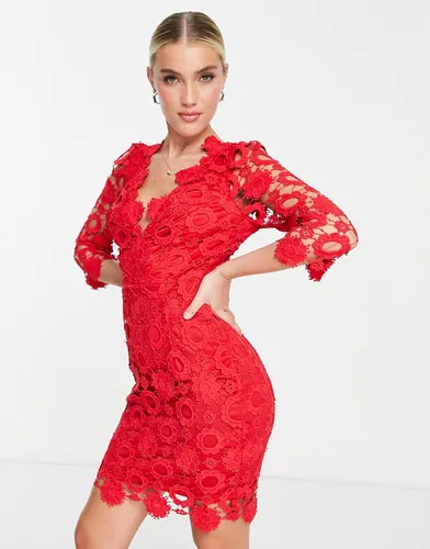 Robe courte ajustée en dentelle - Love Triangle - Modalova