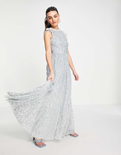 Robe longue avec bordures en dentelle et ornements sur l'ensemble - glacier - Maya - Modalova