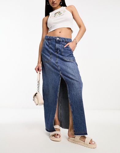 Jupe longue en jean à poches - délavé moyen - Miss Selfridge - Modalova