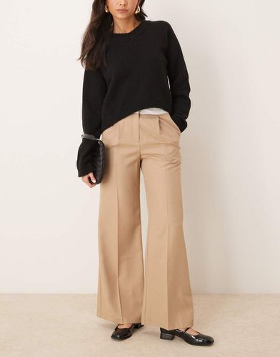 Pantalon large à taille rabattue - Fauve - Miss Selfridge - Modalova