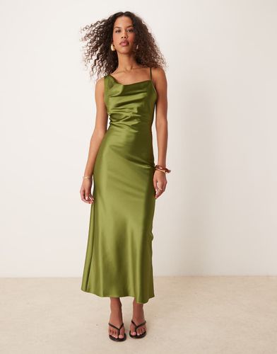 Robe nuisette mi-longue en satin à col bénitier - olive - Miss Selfridge - Modalova