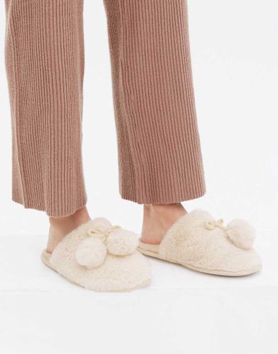 Chaussons style mules en fausse fourrure - Crème - New Look - Modalova
