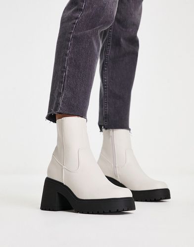 Bottines souples à talon et semelle chunky - Blanc cassé - New Look - Modalova