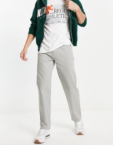 Pantalon chino droit à poches - clair - New Look - Modalova