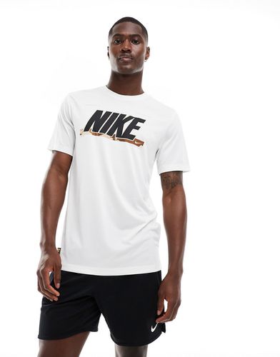 Core Legend - T-shirt à motif camouflage - Nike Training - Modalova