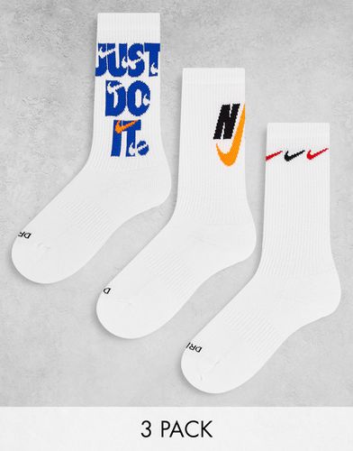 Plus - Everyday - Lot de 3 paires de chaussettes rembourrées à motif - Nike Training - Modalova
