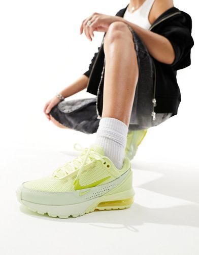 Air Pulse - Baskets - Jaune lumineux - Nike - Modalova
