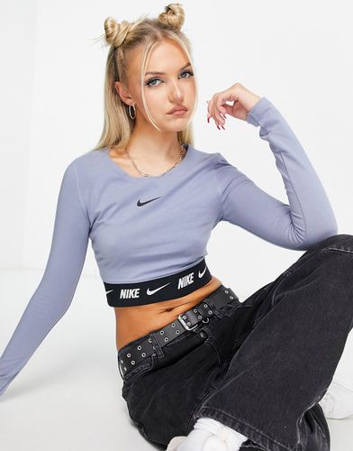 Crop top à manches longues avec bande à logo - Ardoise cendré - Nike - Modalova