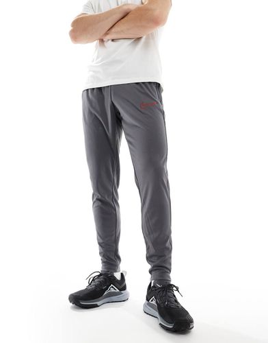 Academy 23 - Pantalon de jogging - foncé - Nike Football - Modalova