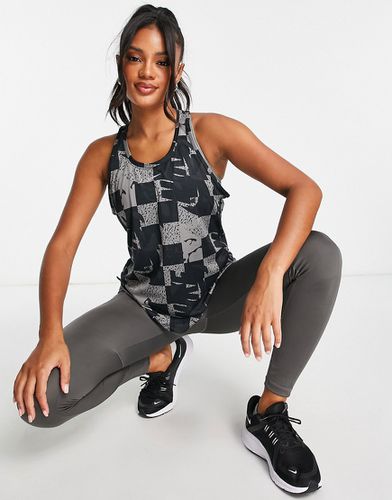 One Novelty Seasonal - Débardeur entièrement imprimé - Nike Running - Modalova