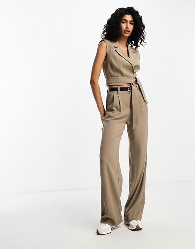 Pantalon d'ensemble ajusté avec ceinture - Taupe - Stradivarius - Modalova