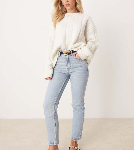 Petite - Jean mom stretch coupe slim en coton - délavé - Stradivarius - Modalova