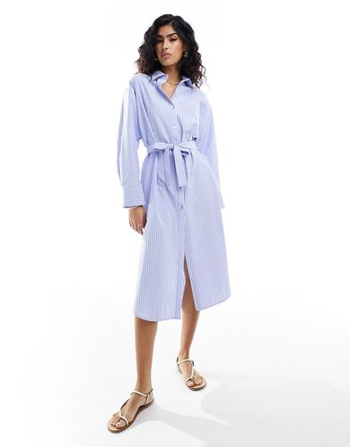 Robe chemise en coton à rayures - Stradivarius - Modalova