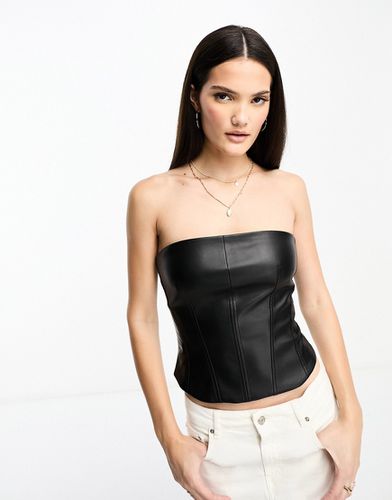 Top corset zippé en similicuir - Stradivarius - Modalova