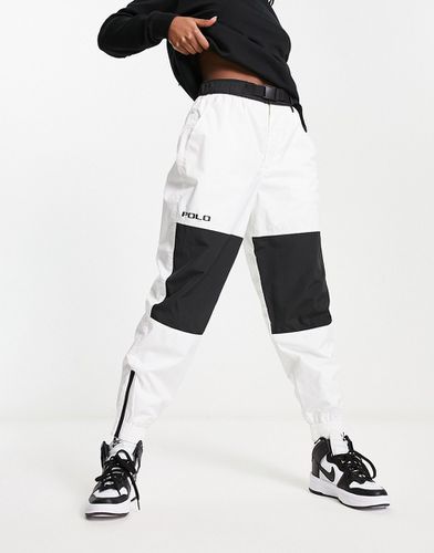 Pantalon de sport style utilitaire resserré aux chevilles - Blanc et noir - Polo Ralph Lauren - Modalova