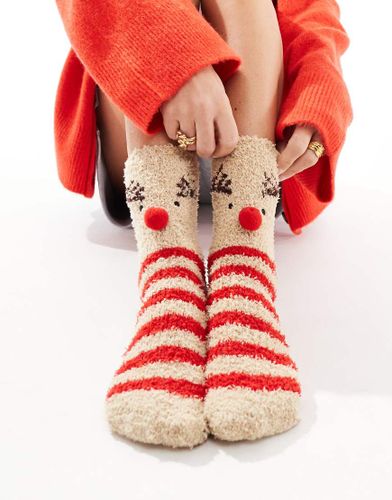 Coffret cadeau de Noël avec chaussettes renne en maille duveteuse - Beige - Pieces - Modalova