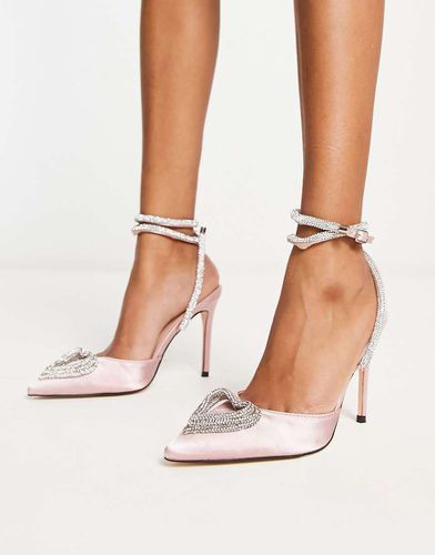 Cupid - Chaussures en satin à talon avec ornement caur - Public Desire - Modalova