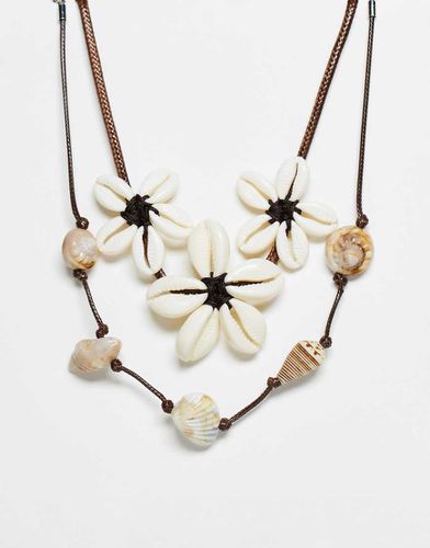 Collier ras de cou multi-rangs unisexe avec fleurs en coquillages - Noir - Reclaimed Vintage - Modalova